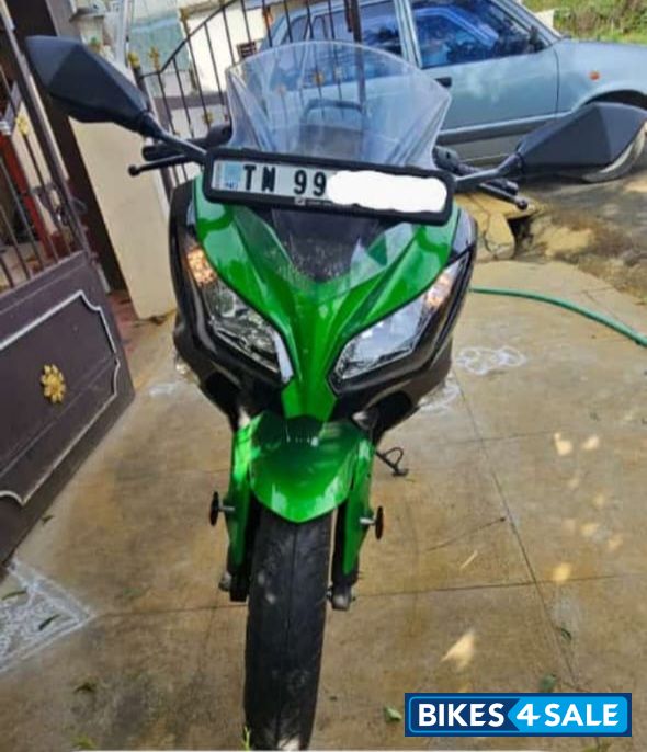 Kawasaki Ninja 300 BS6