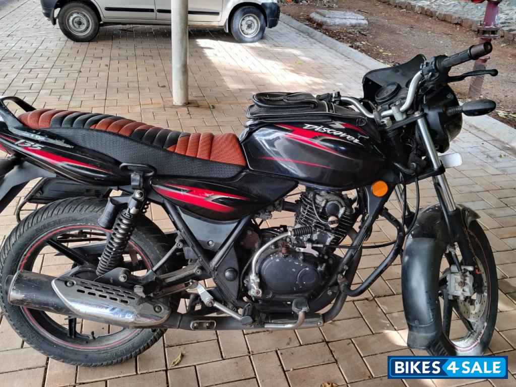Bajaj Discover DTSi 135