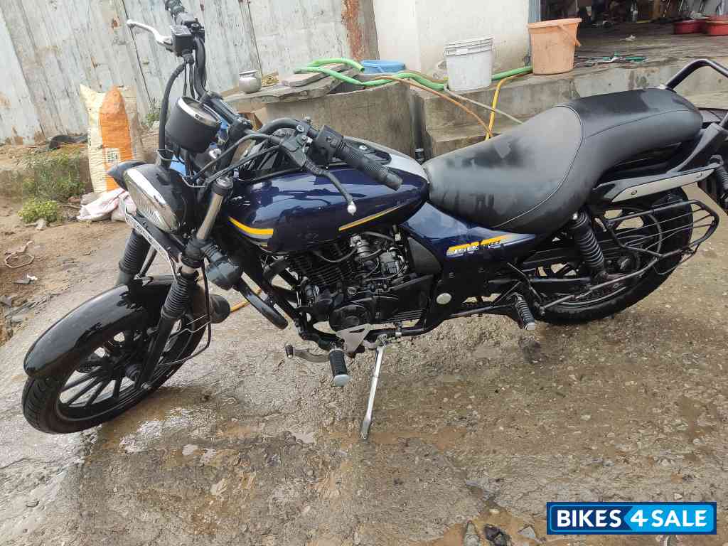 Bajaj Avenger Street 150