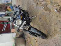 Bajaj Avenger Street 150