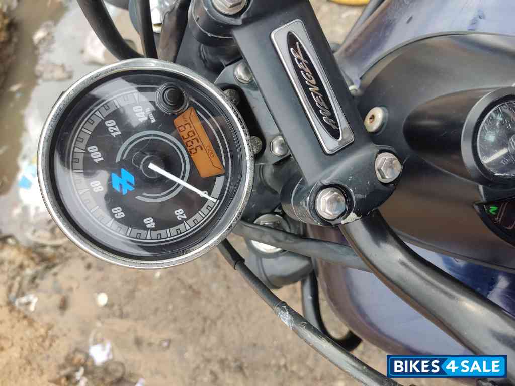 Bajaj Avenger Street 150