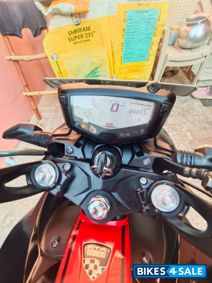 TVS Apache RTR 200 4V 2022