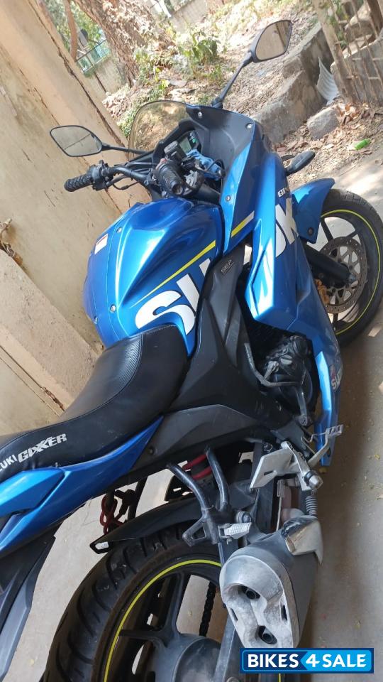 Blue Suzuki Gixxer SF Moto GP