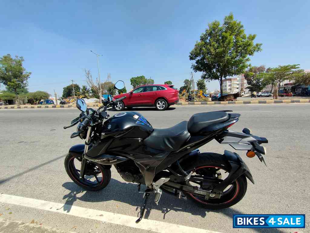 Suzuki Gixxer BS6
