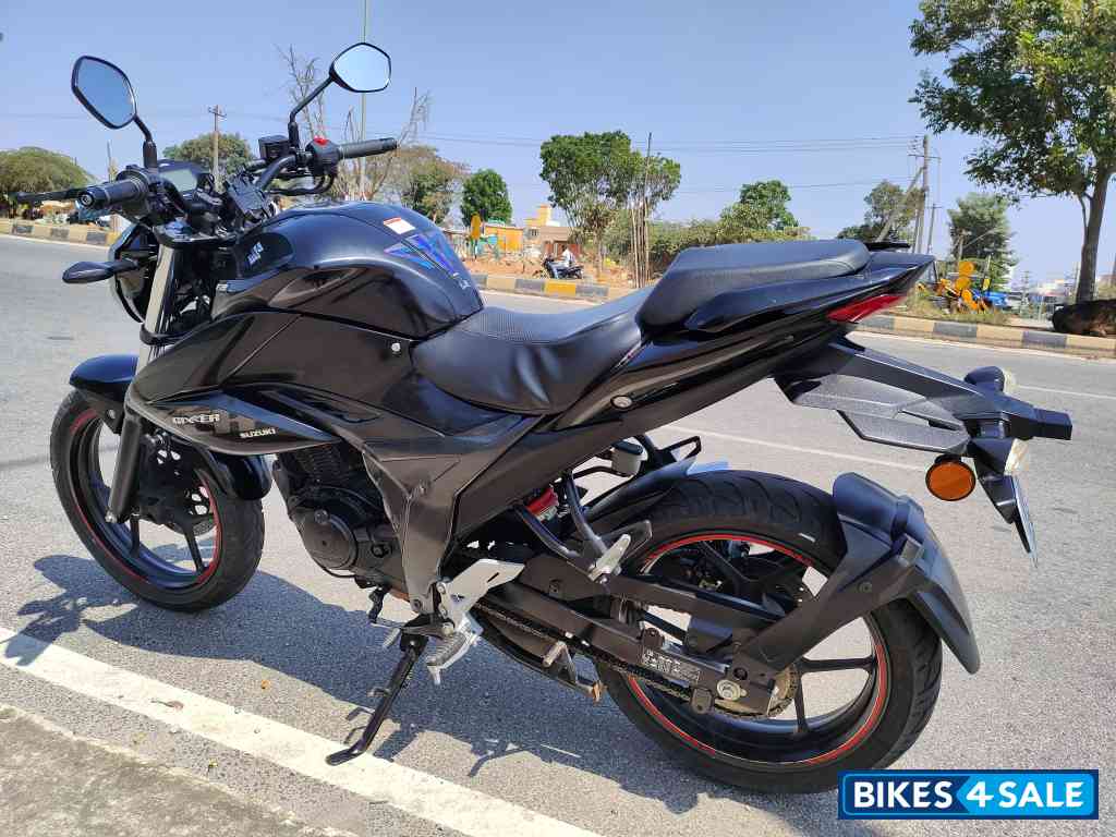 Suzuki Gixxer BS6