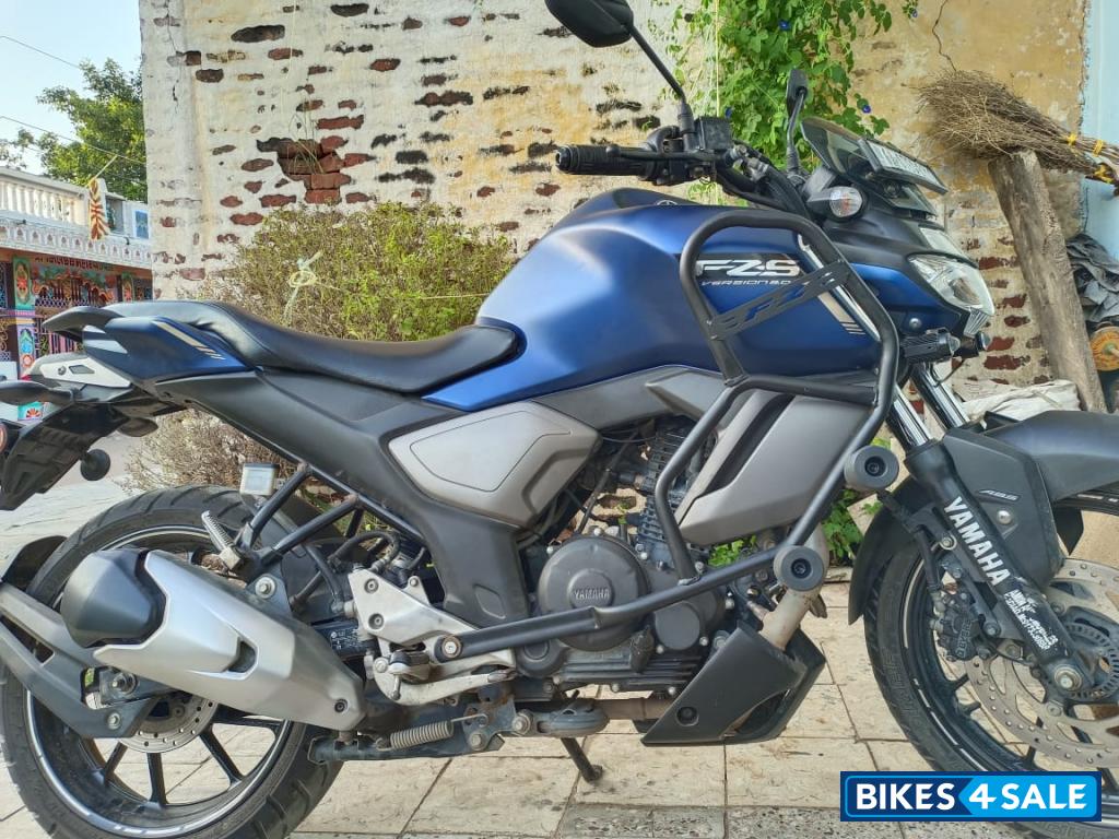 Yamaha FZ-S FI V3 BS6