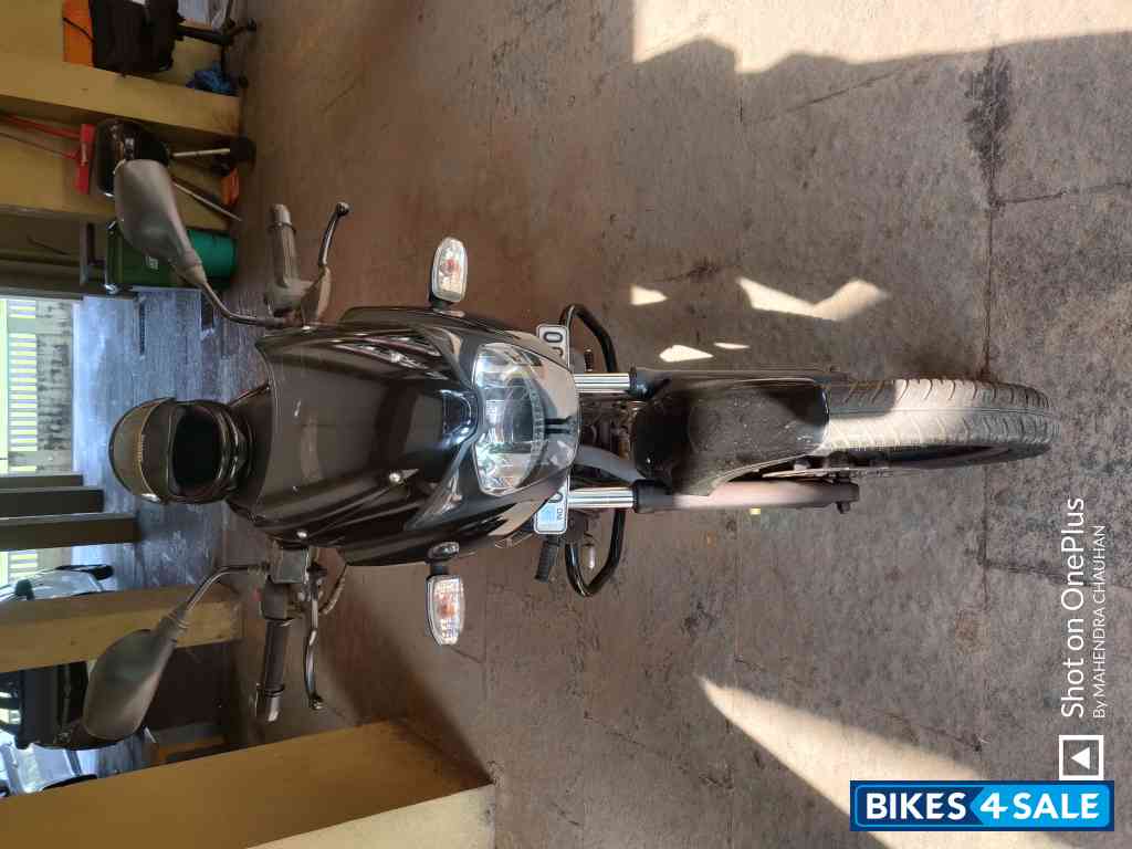 Black Bajaj Pulsar 150 DTSi