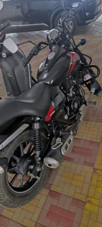 Bajaj Avenger Street 220 BS6