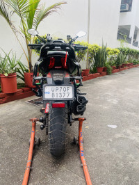 Bajaj Dominar 400