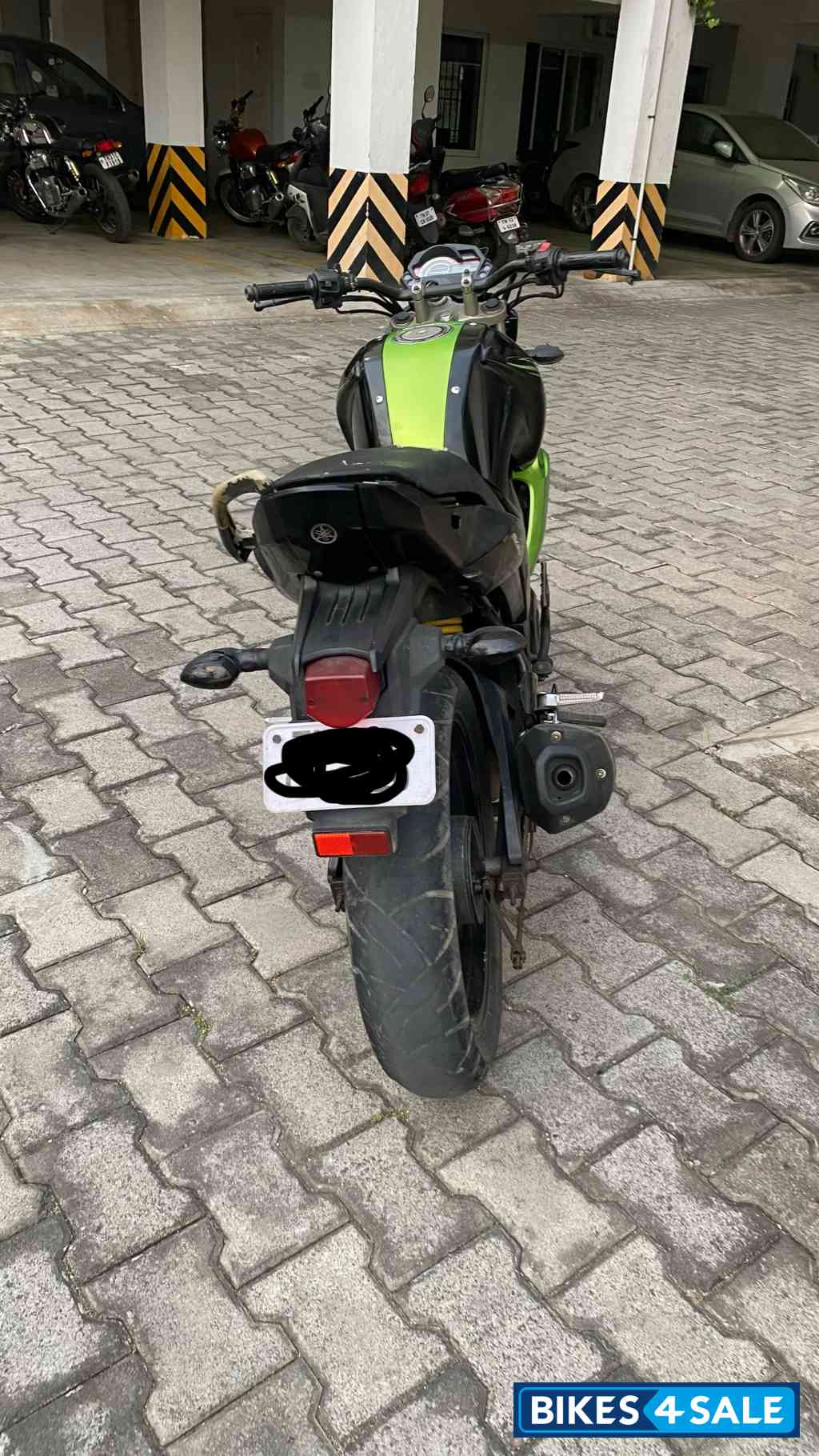 Yamaha FZ-S