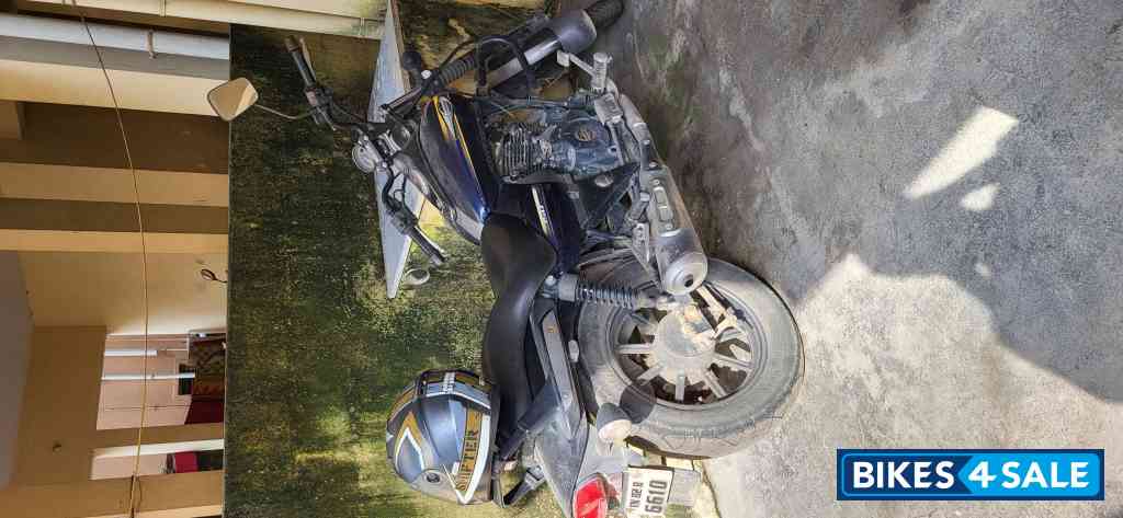 Bajaj Avenger Street 150