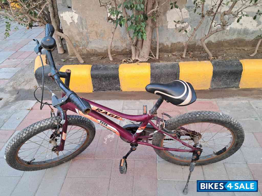Bicycle  Tata Stryder