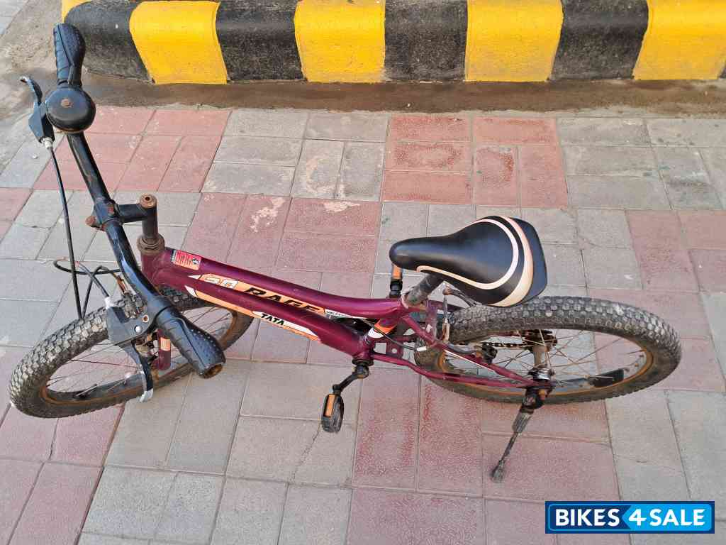 Bicycle  Tata Stryder