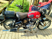 Redditch Red Royal Enfield Classic 350 Redditch Red