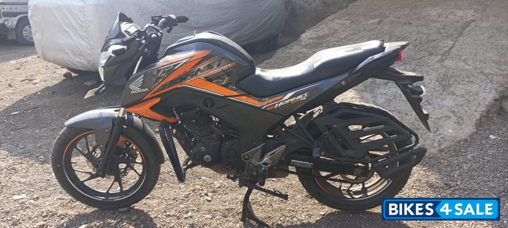 Black Orange Honda CB Hornet 160R ABS