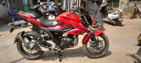 Red Suzuki Gixxer BS6