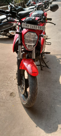 Red Suzuki Gixxer BS6