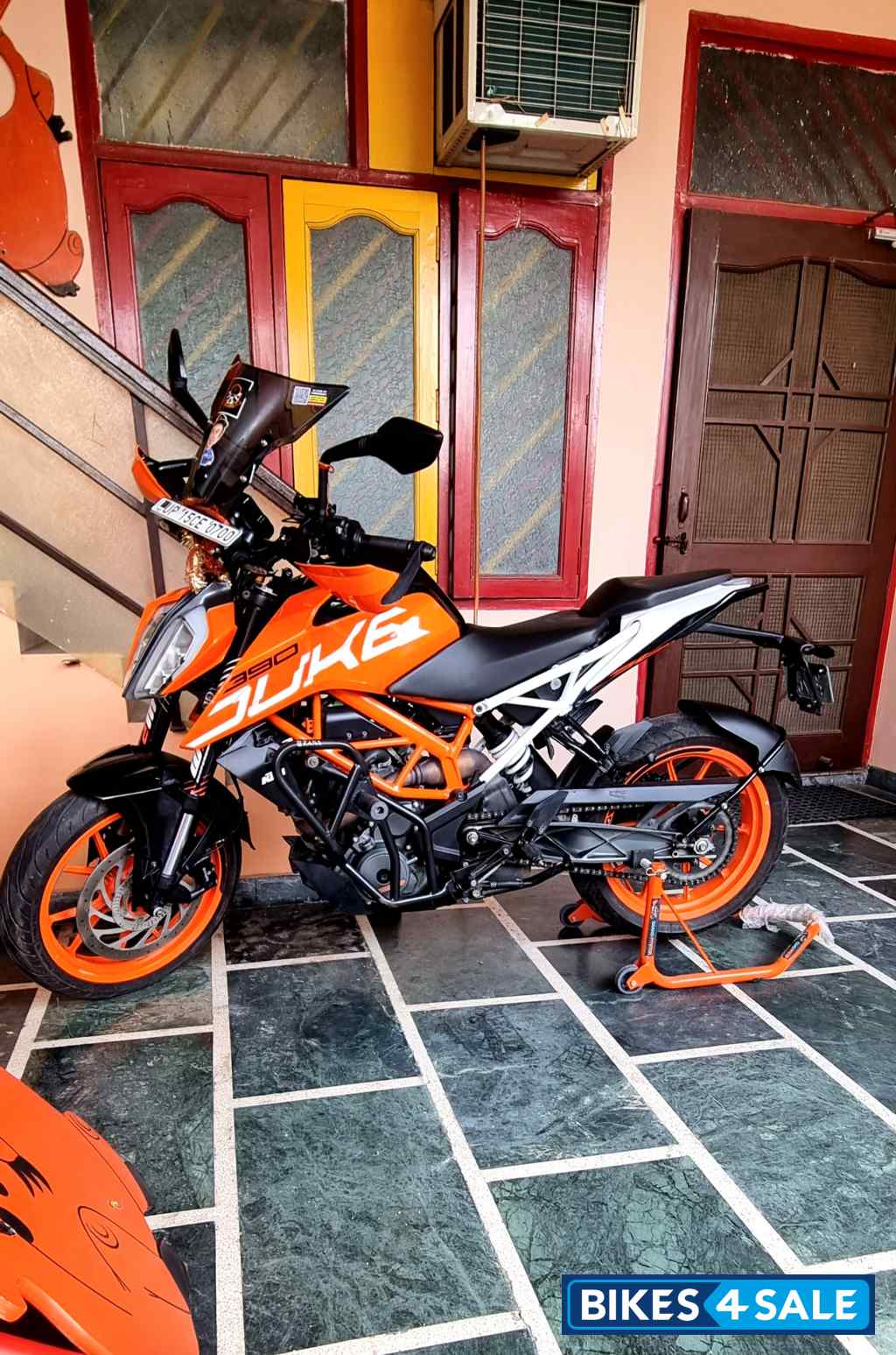 Orange KTM Duke 390