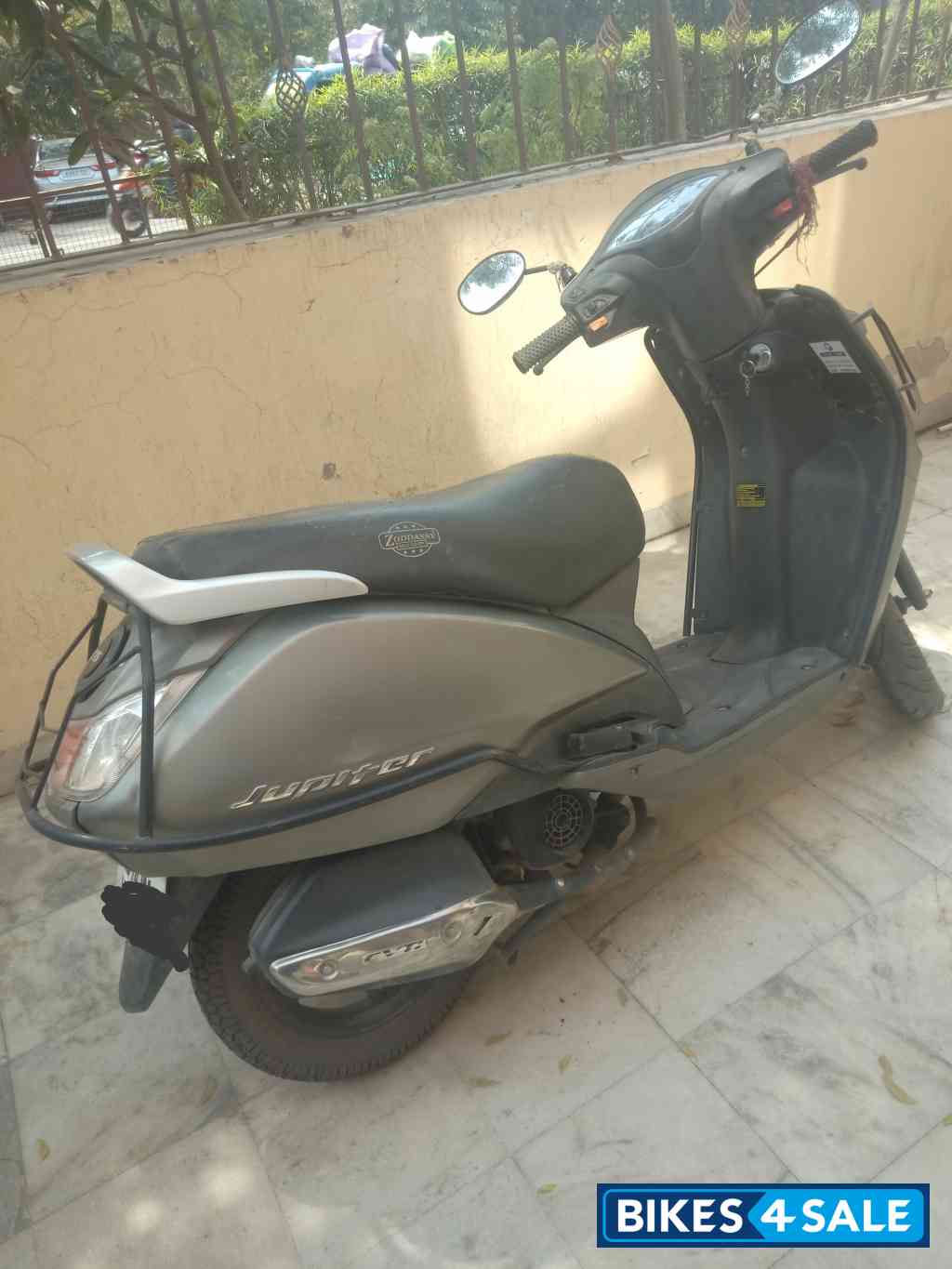 TVS Victor