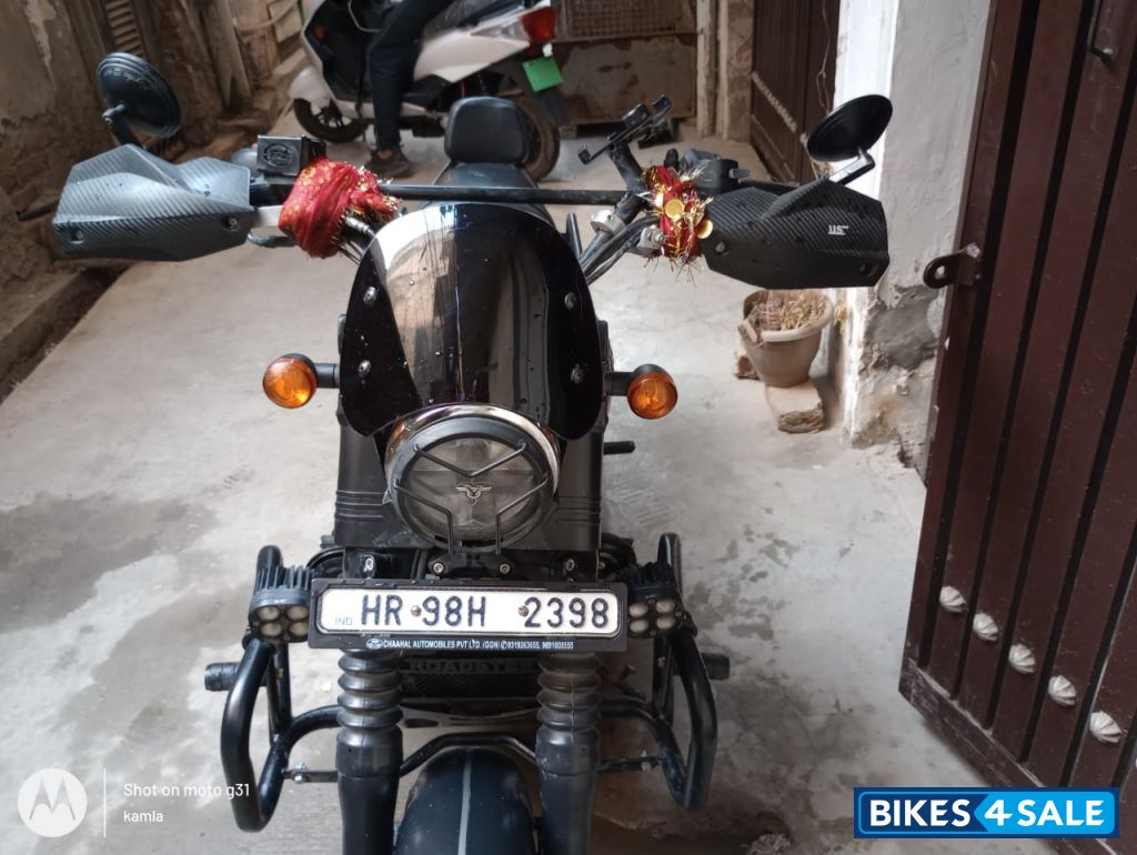 Smoke Grey Yezdi Roadster Dark