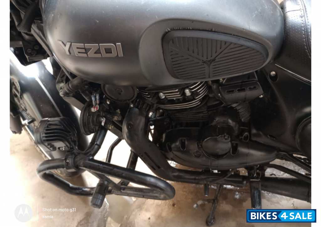 Smoke Grey Yezdi Roadster Dark