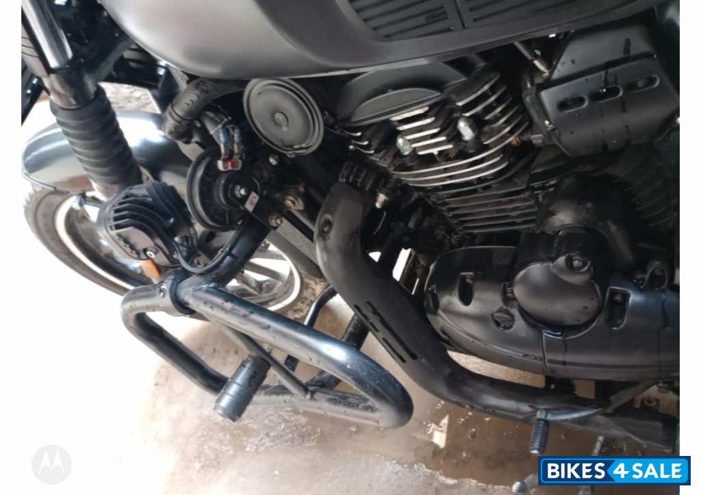 Smoke Grey Yezdi Roadster Dark