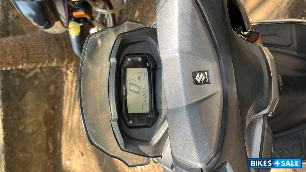 Suzuki Burgman Street