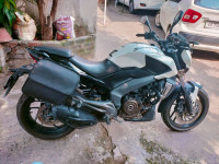Bajaj Dominar 400