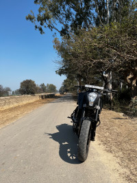 KTM Duke 200