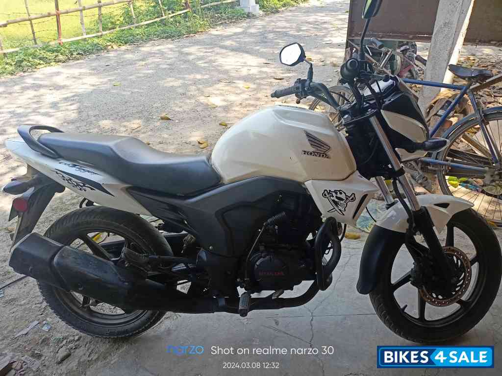 White Honda CB Trigger