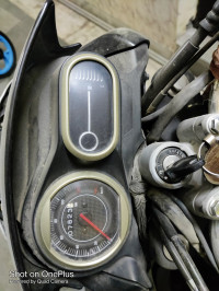 Bajaj V15 2016 Model