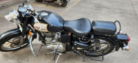 Royal Enfield Classic 500