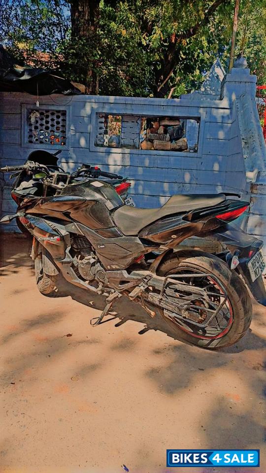 Black Hero Xtreme 200S 4V