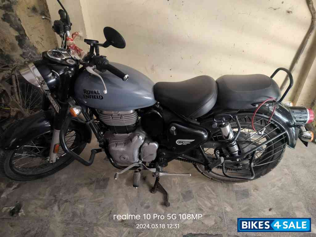Royal Enfield Classic 350