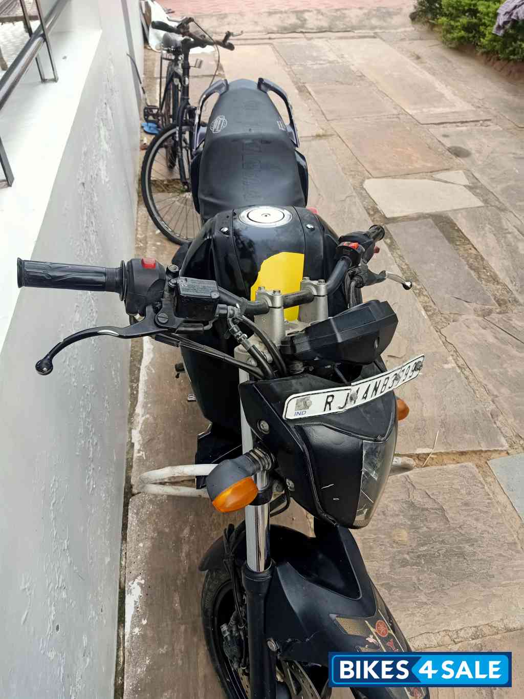 Yamaha FZ16