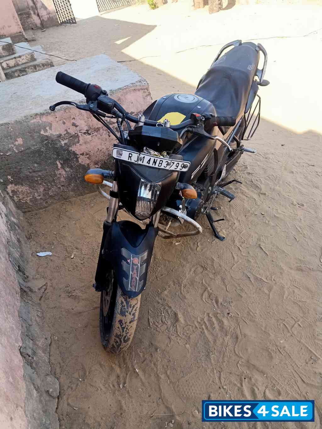 Yamaha FZ16