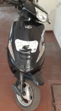 Black Mahindra Kine