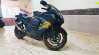 Black Suzuki Hayabusa GSX1300R