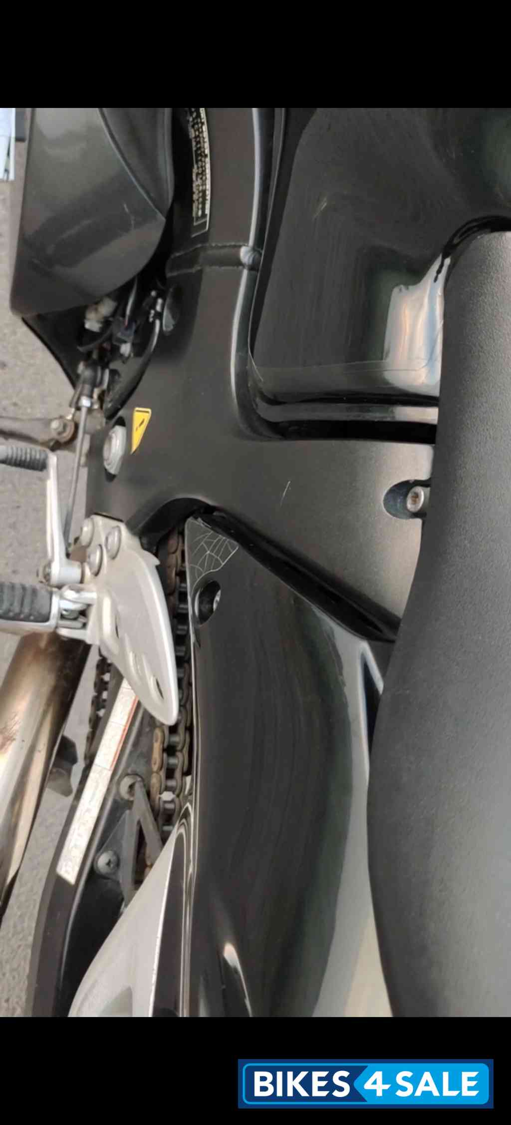 Black Suzuki Hayabusa GSX1300R