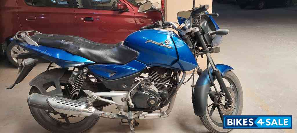 Plasma Blue Bajaj Pulsar 150 DTSi