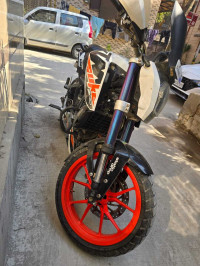 KTM Duke