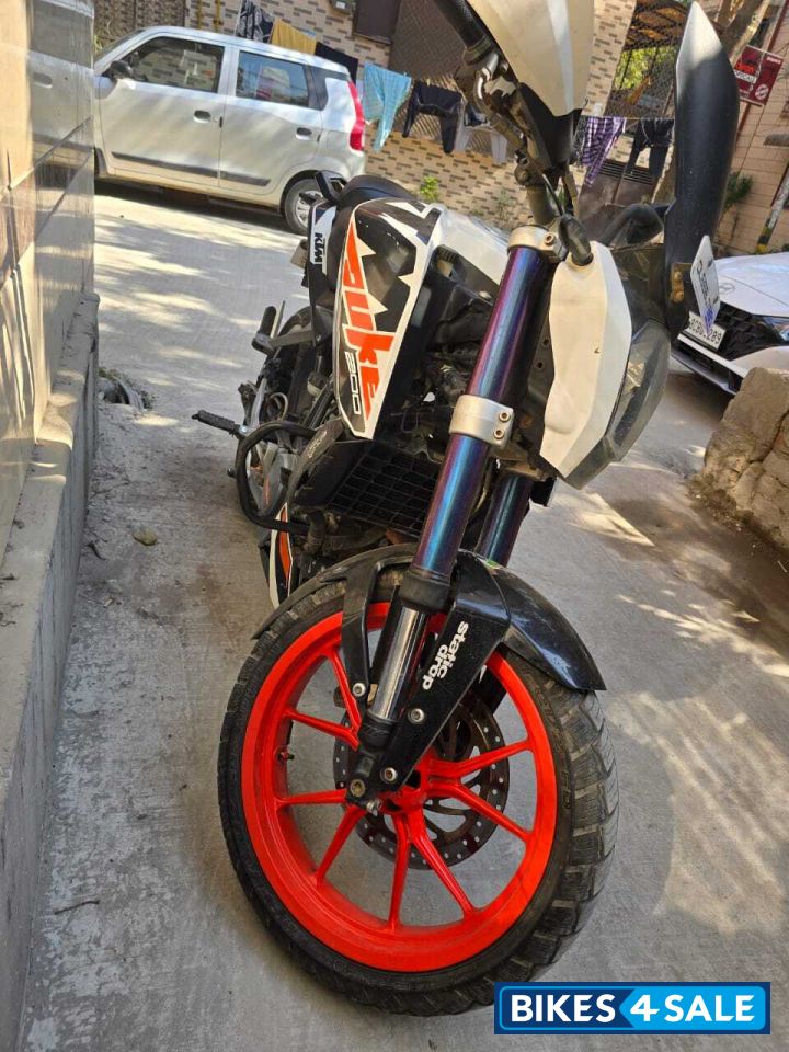 KTM Duke