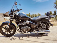 Royal Enfield Super Meteor 650 2023 Model