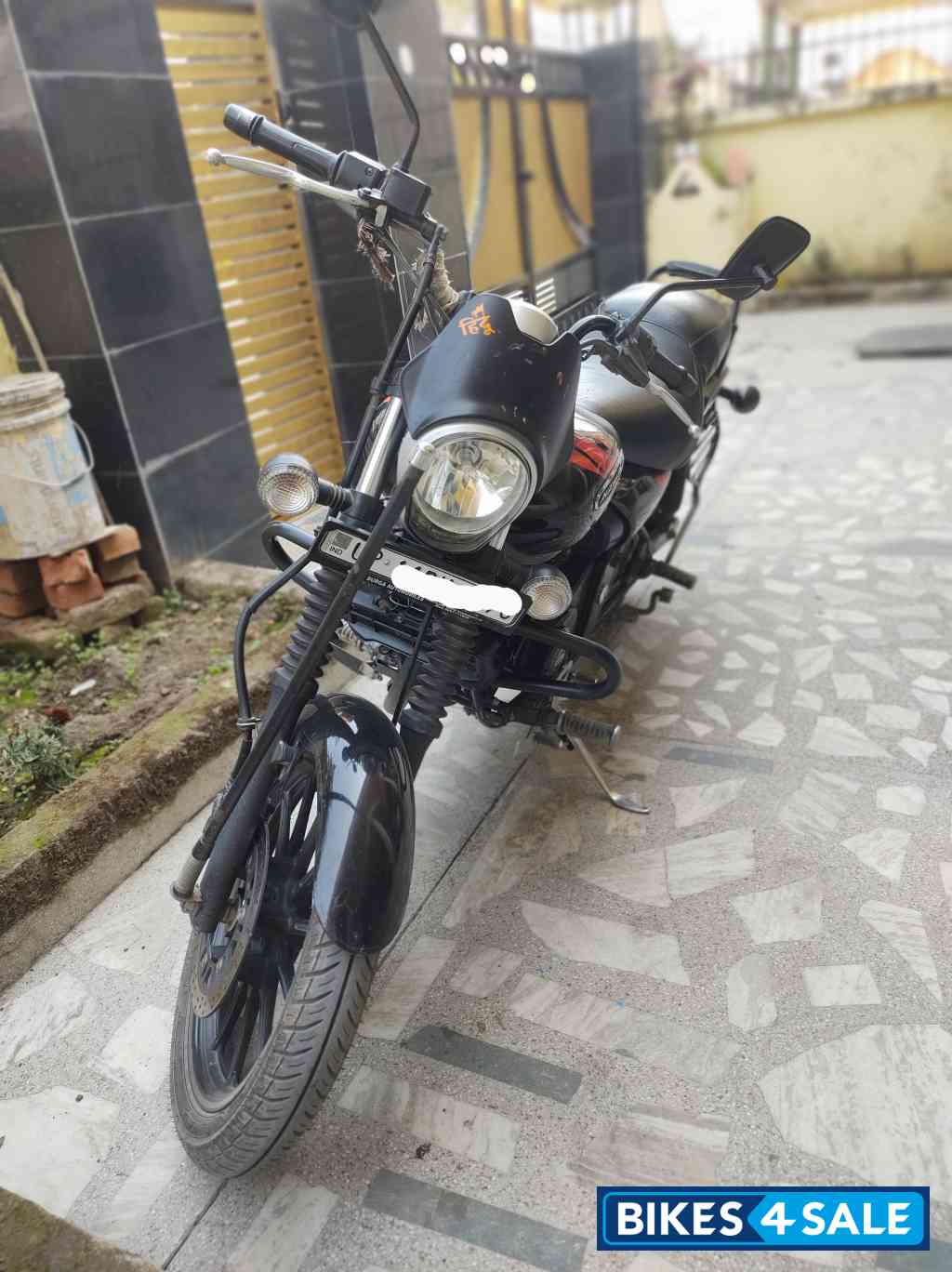 Bajaj Avenger Street 220