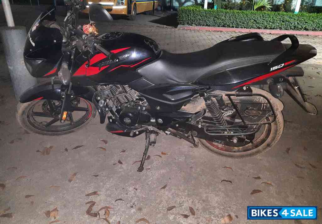 Bajaj Pulsar 150 BS6