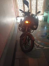 Black Bajaj Pulsar 125 Neon BS6