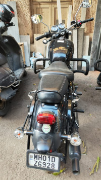 Black Benelli Imperiale 400 BS6