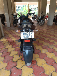 Mate Black Bajaj Pulsar NS200
