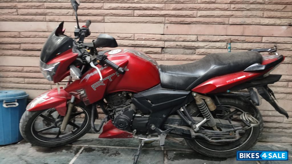 TVS Apache RTR 180 ABS