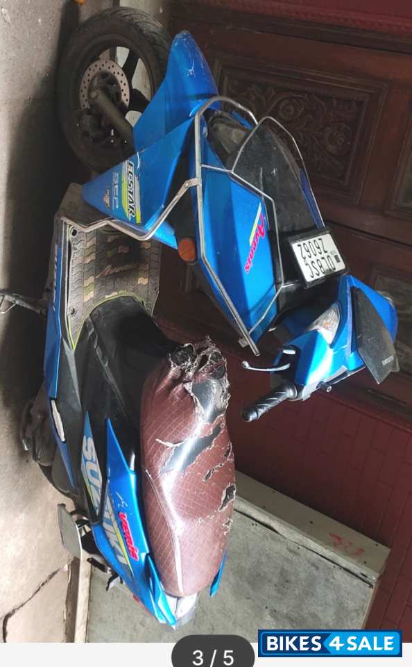 Suzuki Avenis 125 Standard Edition